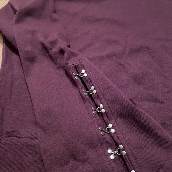 Joe’s Maroon Crewneck with Flowy Sleeves - Picture 3 of 3